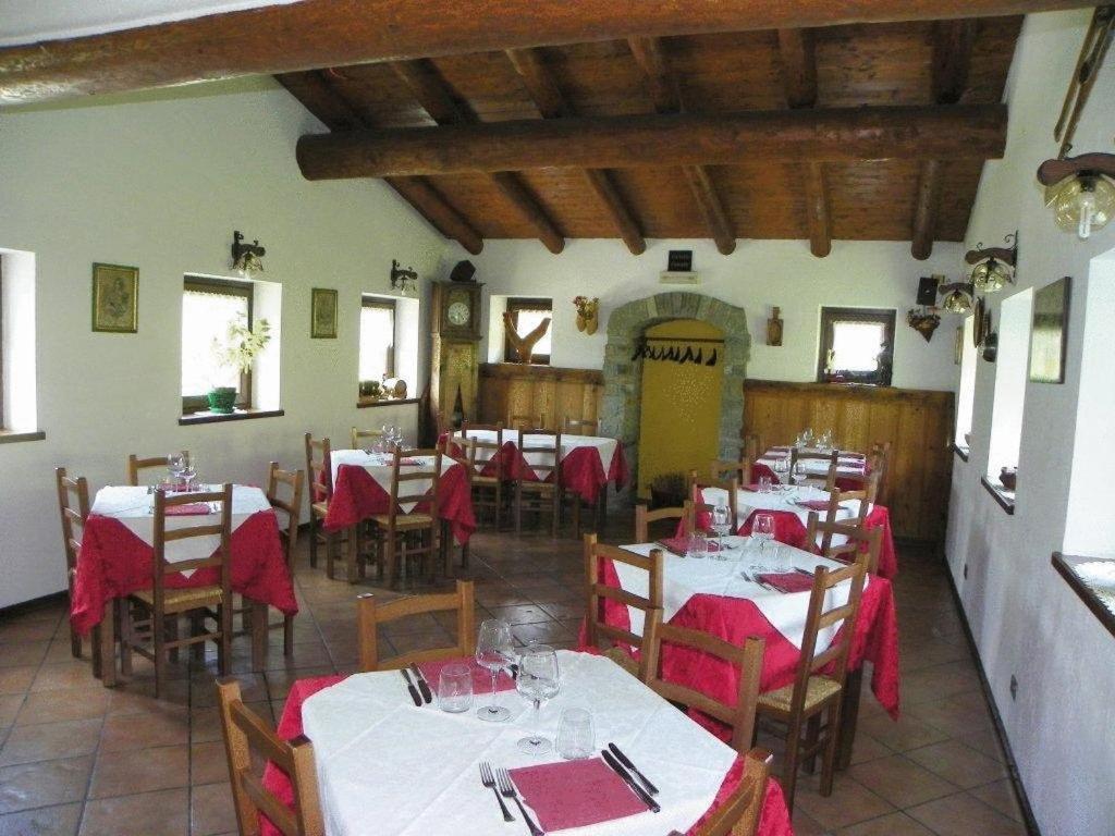 Hotel Les Granges Ла-Тюйль Экстерьер фото