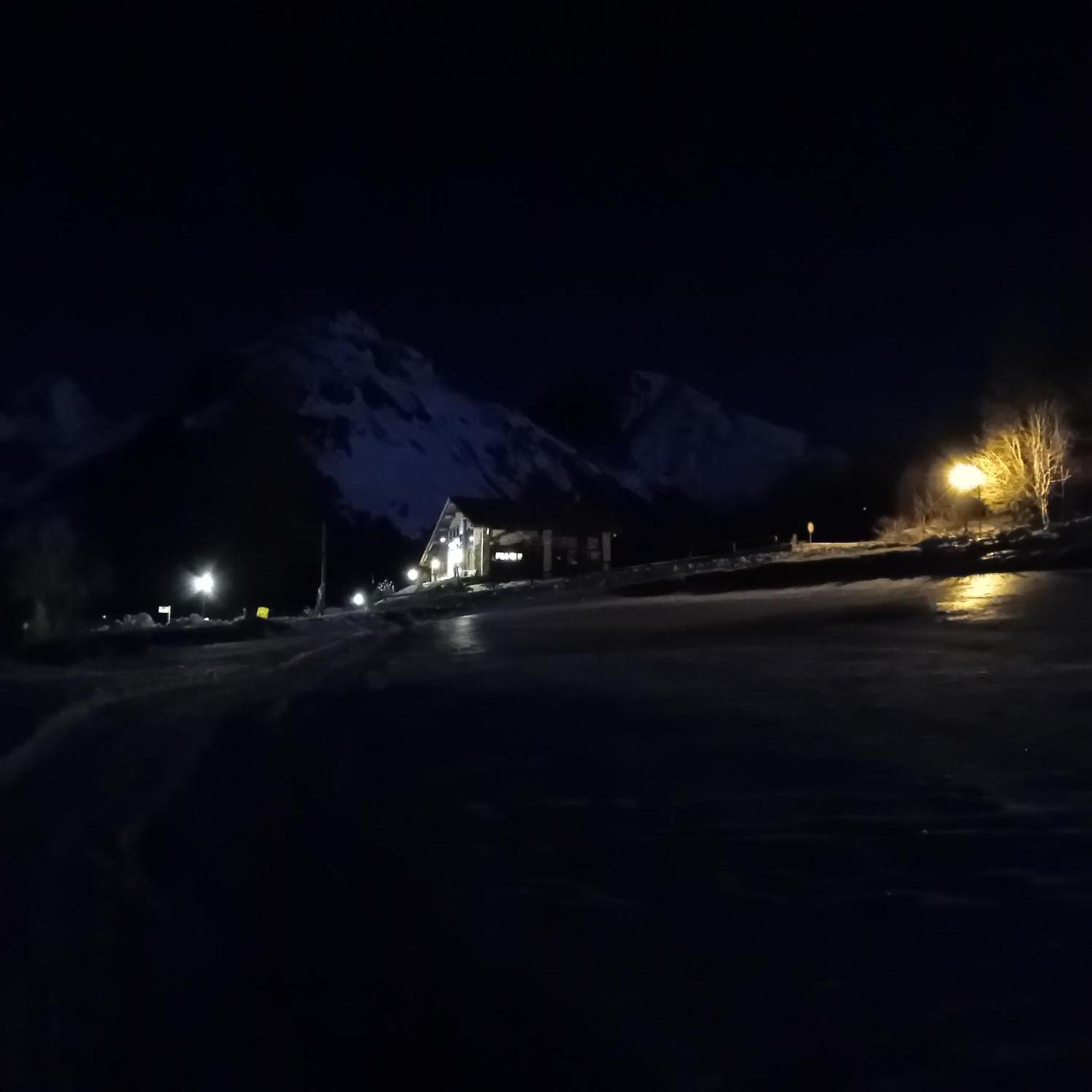 Hotel Les Granges Ла-Тюйль Экстерьер фото