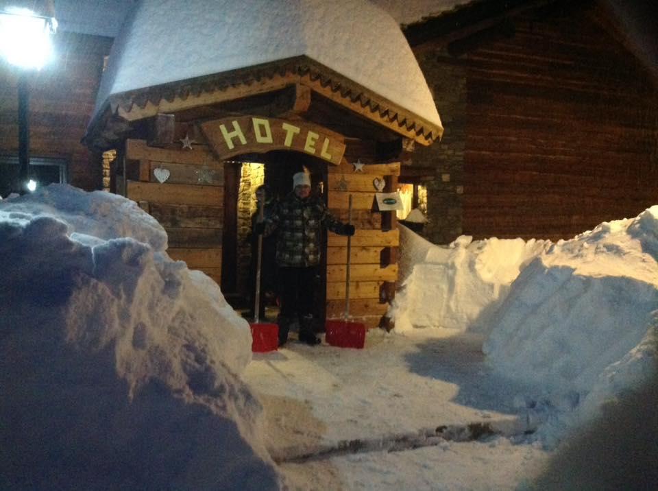 Hotel Les Granges Ла-Тюйль Экстерьер фото